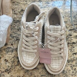Serra Women's Beige Textured Sneakers